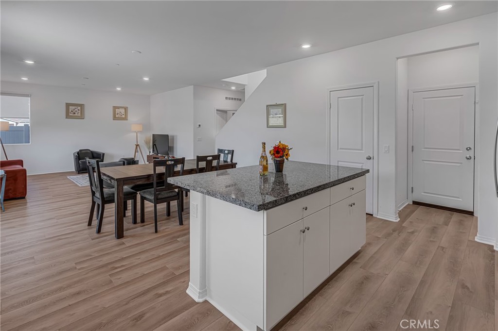 36985 Camino Springs Ave