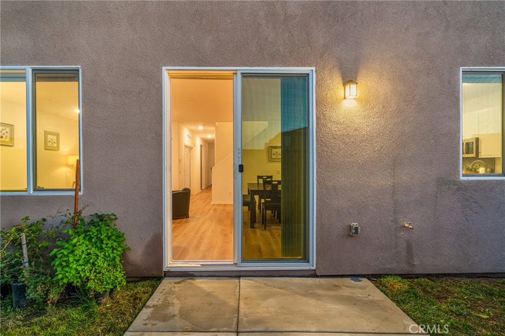 36985 Camino Springs Ave