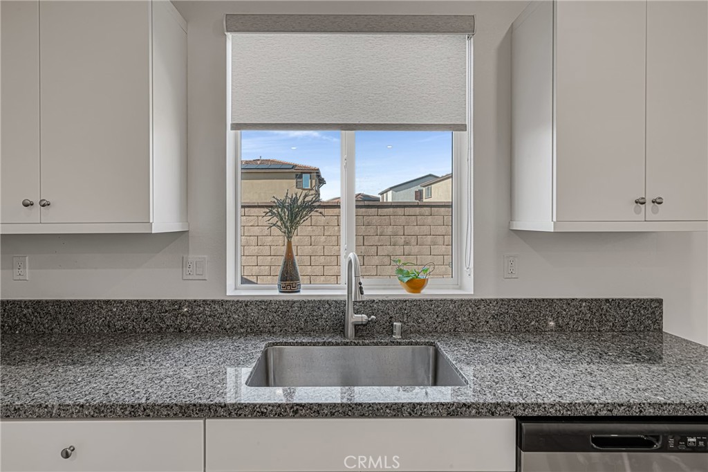 36985 Camino Springs Ave