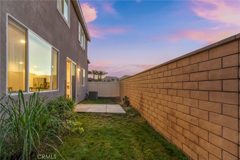 36985 Camino Springs Ave