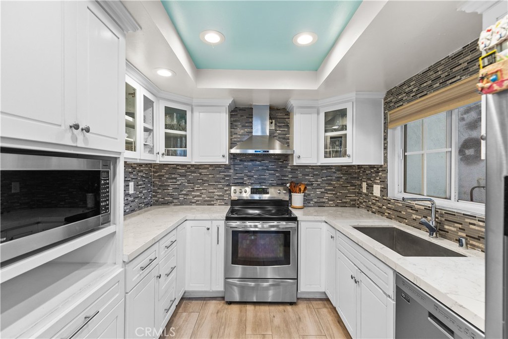 6635 Bridle Circle