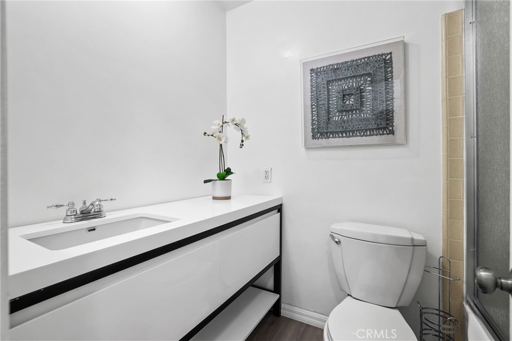 3342 Bradbury Road 34