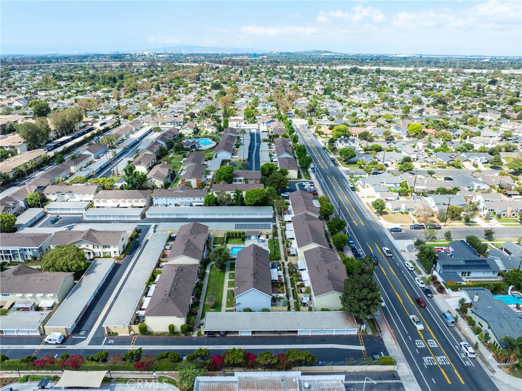 3342 Bradbury Road 34