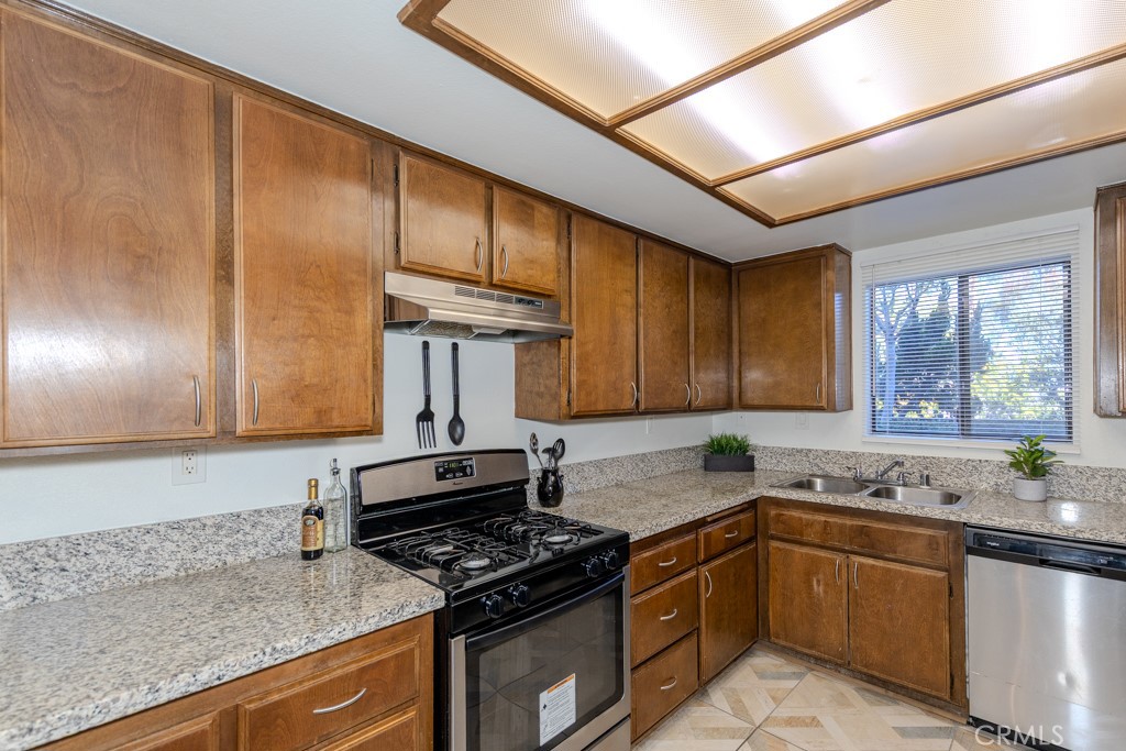 1460 E Willow Street 103