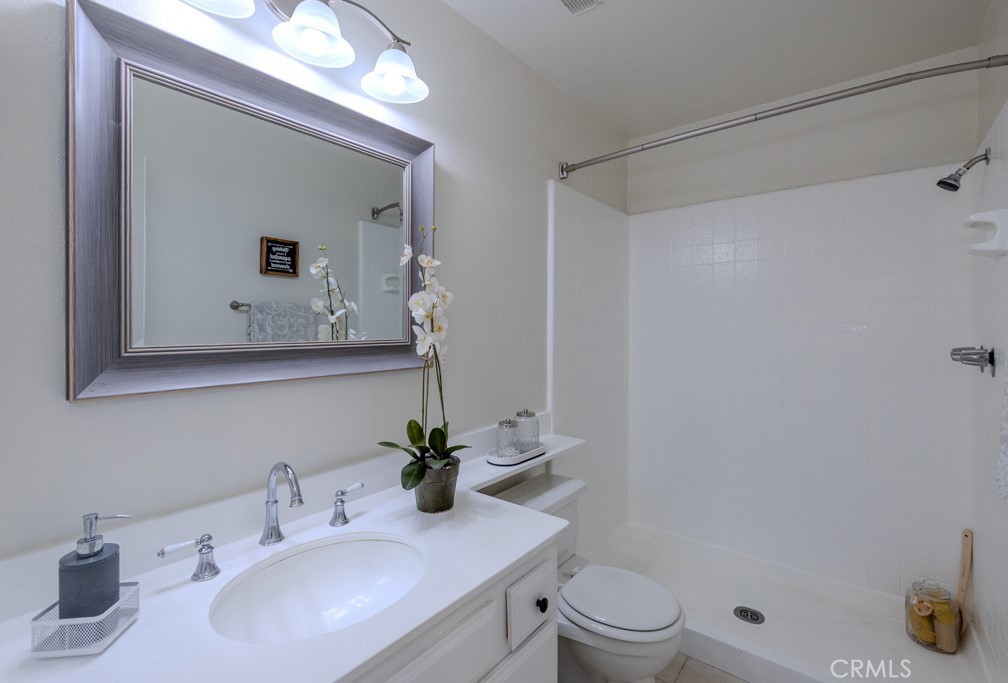 1460 E Willow Street 103