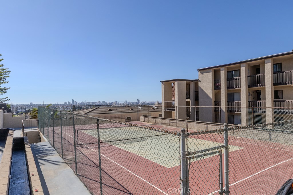 1460 E Willow Street 103