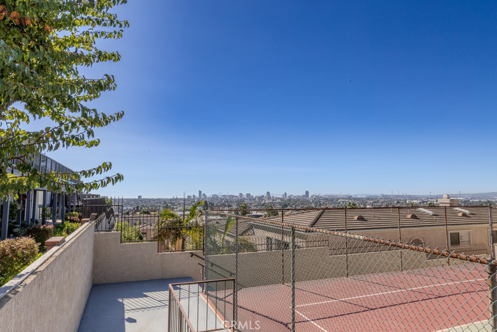 1460 E Willow Street 103