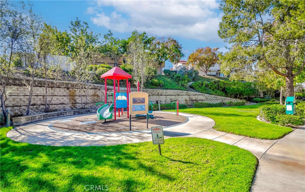 5010 Golondrina Way 64