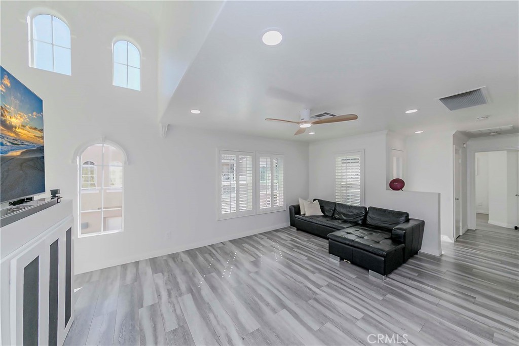 5010 Golondrina Way 64