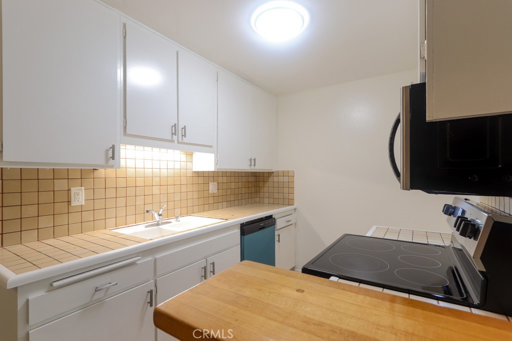 412 N Bellflower Boulevard 122