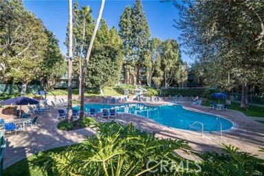 412 N Bellflower Boulevard 122