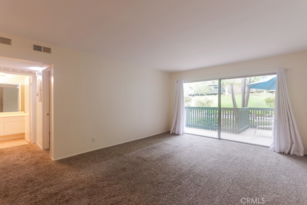 412 N Bellflower Boulevard 122