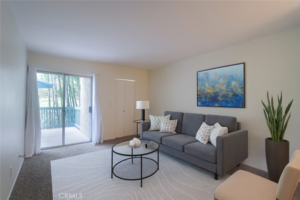 412 N Bellflower Boulevard 122