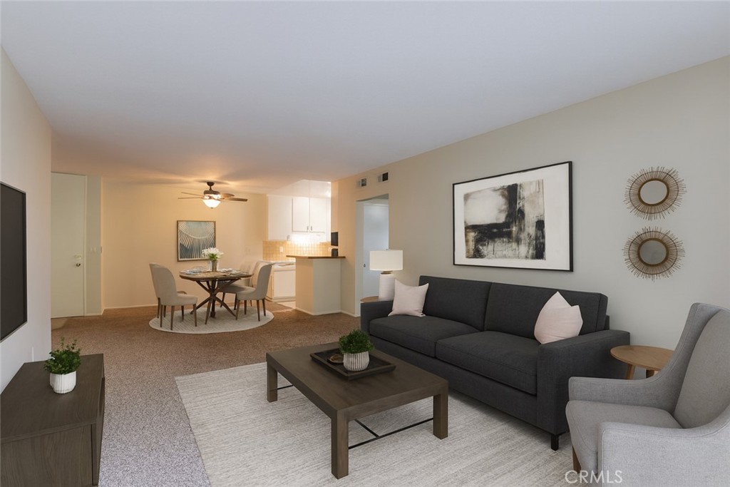 412 N Bellflower Boulevard 122