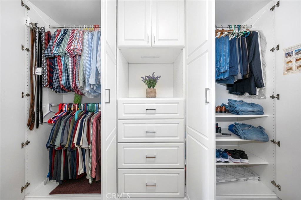 11253 Gardiners Court