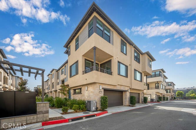 2955 W Lincoln Ave. 7