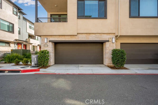 2955 W Lincoln Ave. 7