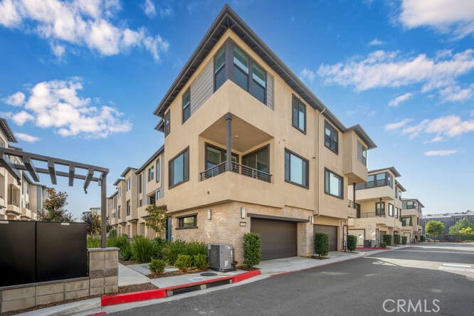 2955 W Lincoln Ave. 7