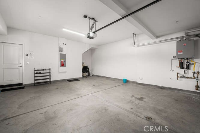 2955 W Lincoln Ave. 7