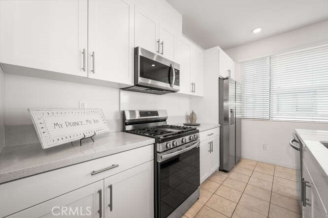 2955 W Lincoln Ave. 7