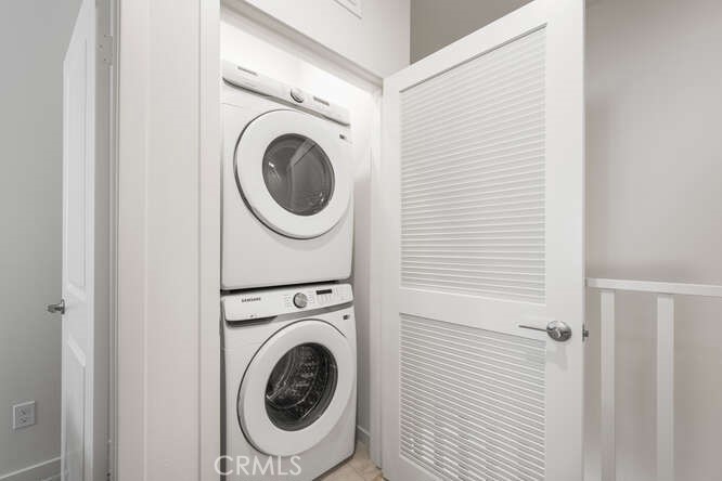 2955 W Lincoln Ave. 7