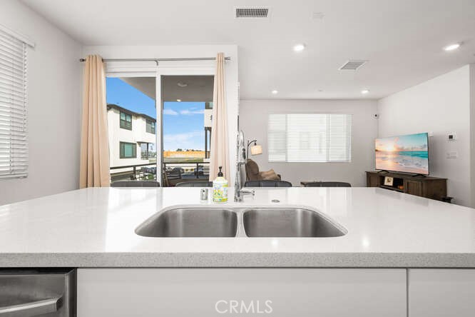 2955 W Lincoln Ave. 7