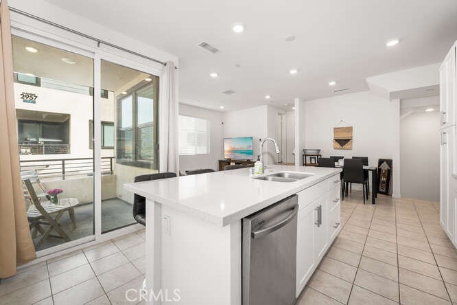 2955 W Lincoln Ave. 7