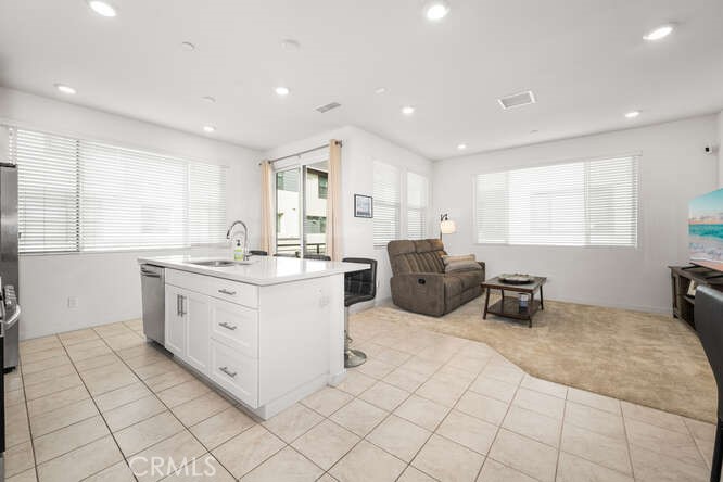 2955 W Lincoln Ave. 7