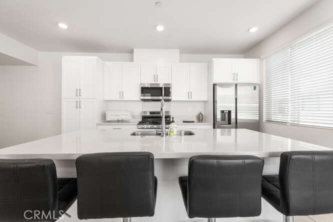 2955 W Lincoln Ave. 7