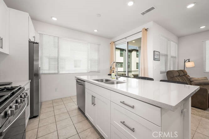 2955 W Lincoln Ave. 7