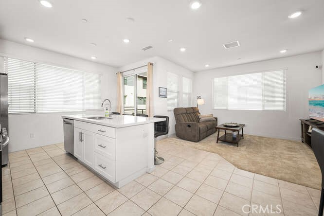 2955 W Lincoln Ave. 7