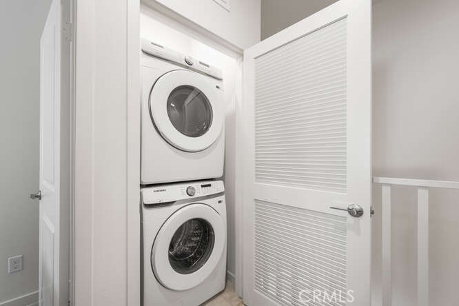 2955 W Lincoln Ave. 7