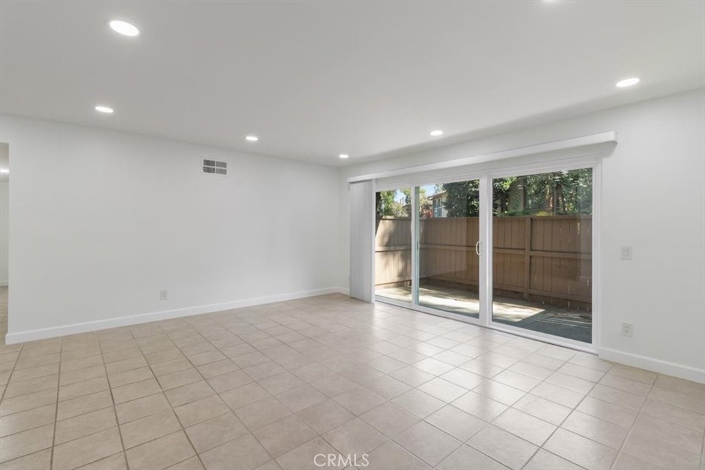 1044 Cabrillo Park B