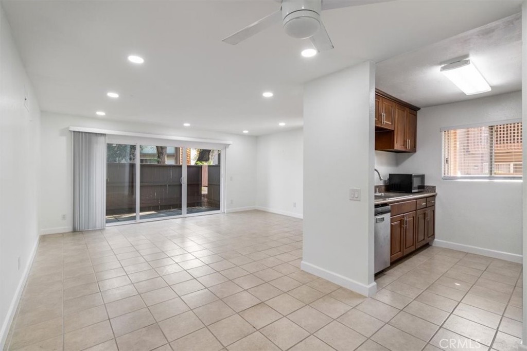 1044 Cabrillo Park B