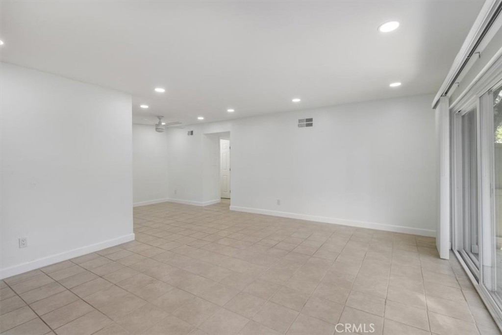 1044 Cabrillo Park B