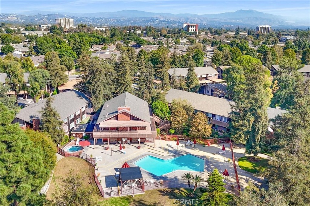 1044 Cabrillo Park B