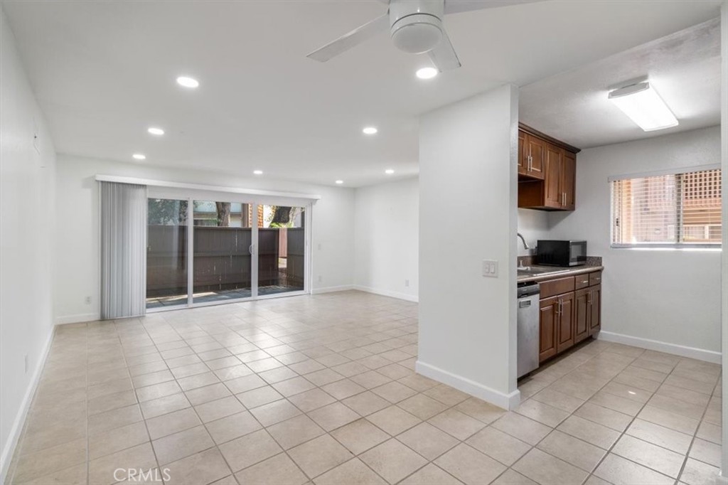 1044 Cabrillo Park B