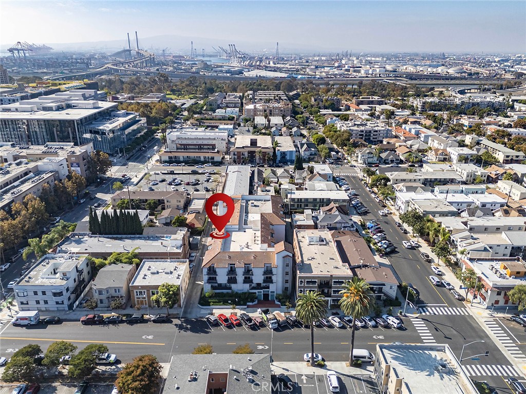 327 Chestnut Avenue 206