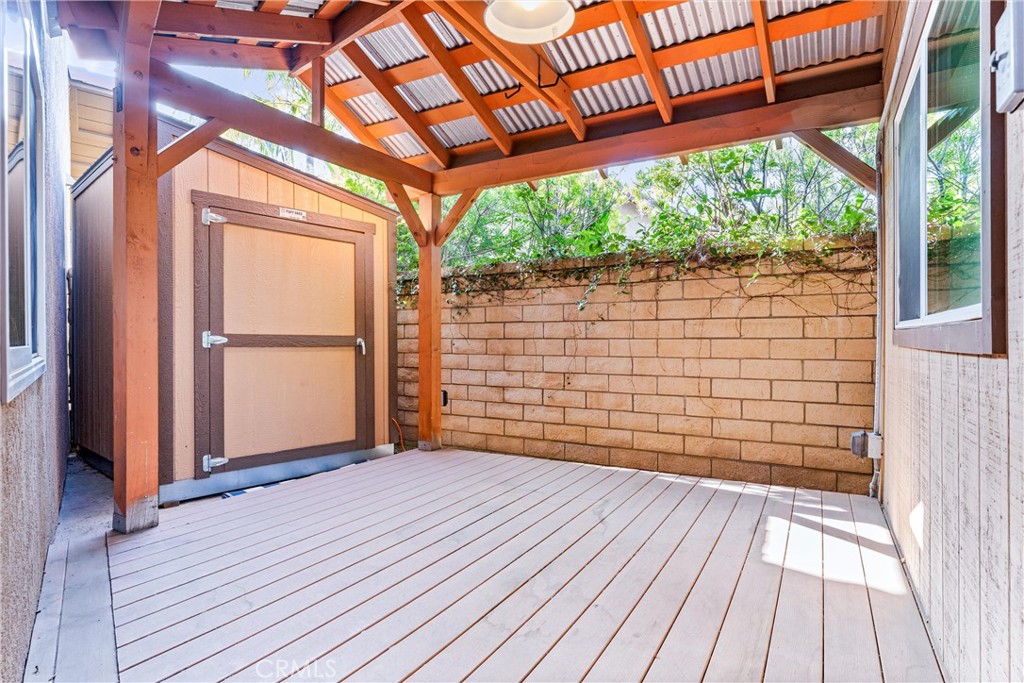 17225 Orange Blossom Ln