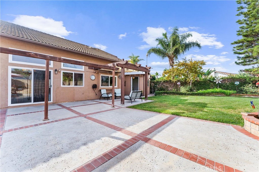 17225 Orange Blossom Ln