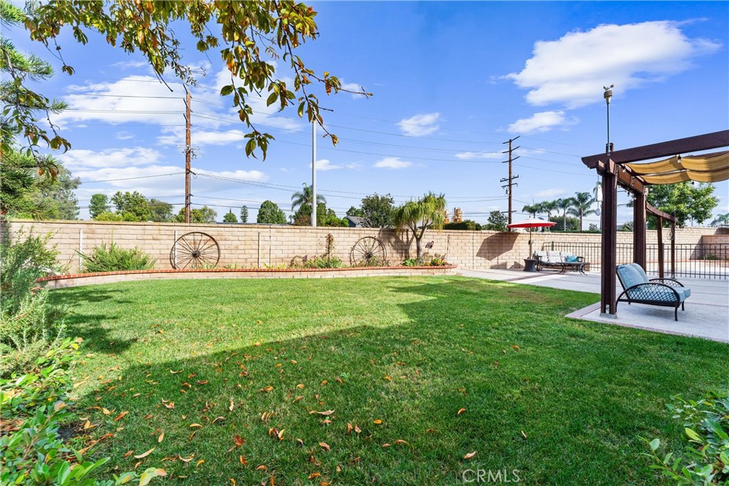 17225 Orange Blossom Ln