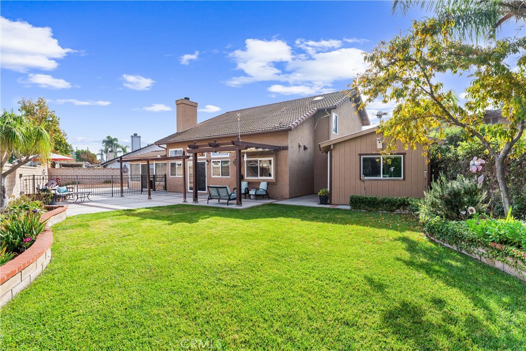 17225 Orange Blossom Ln