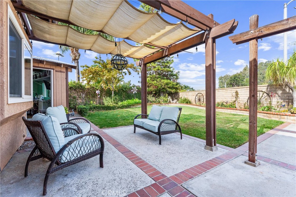 17225 Orange Blossom Ln