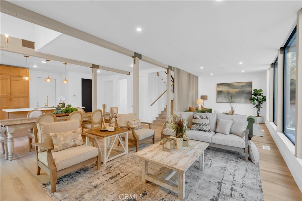 216 Leonard Lane