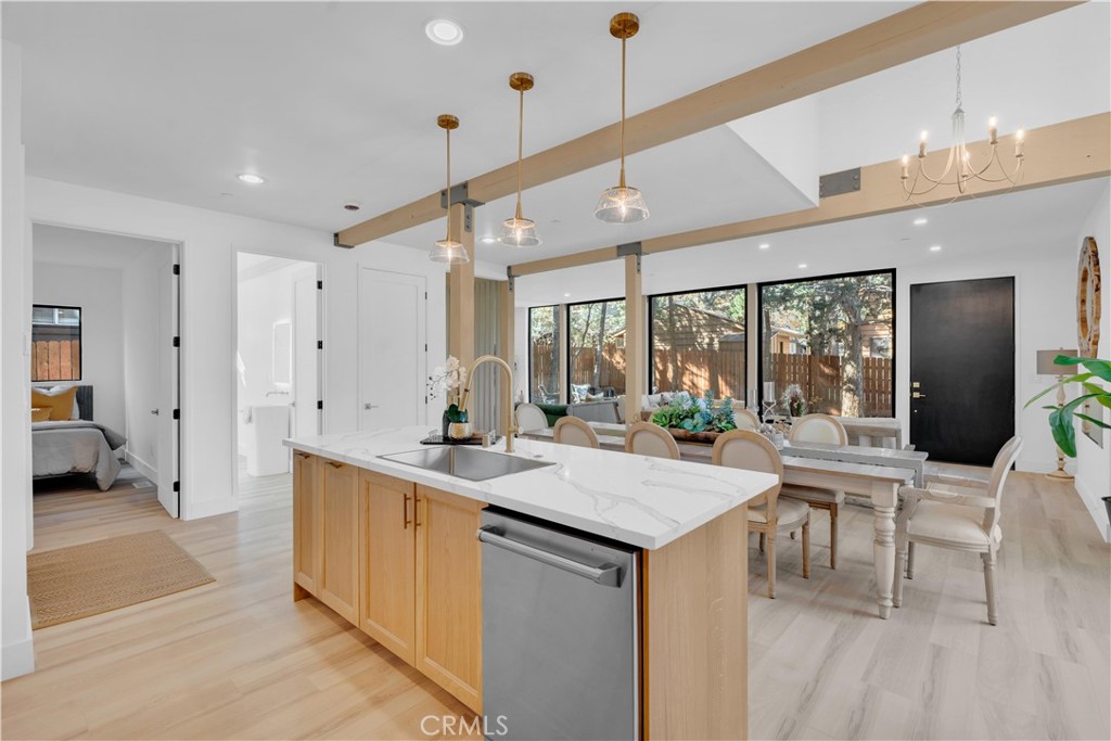 216 Leonard Lane