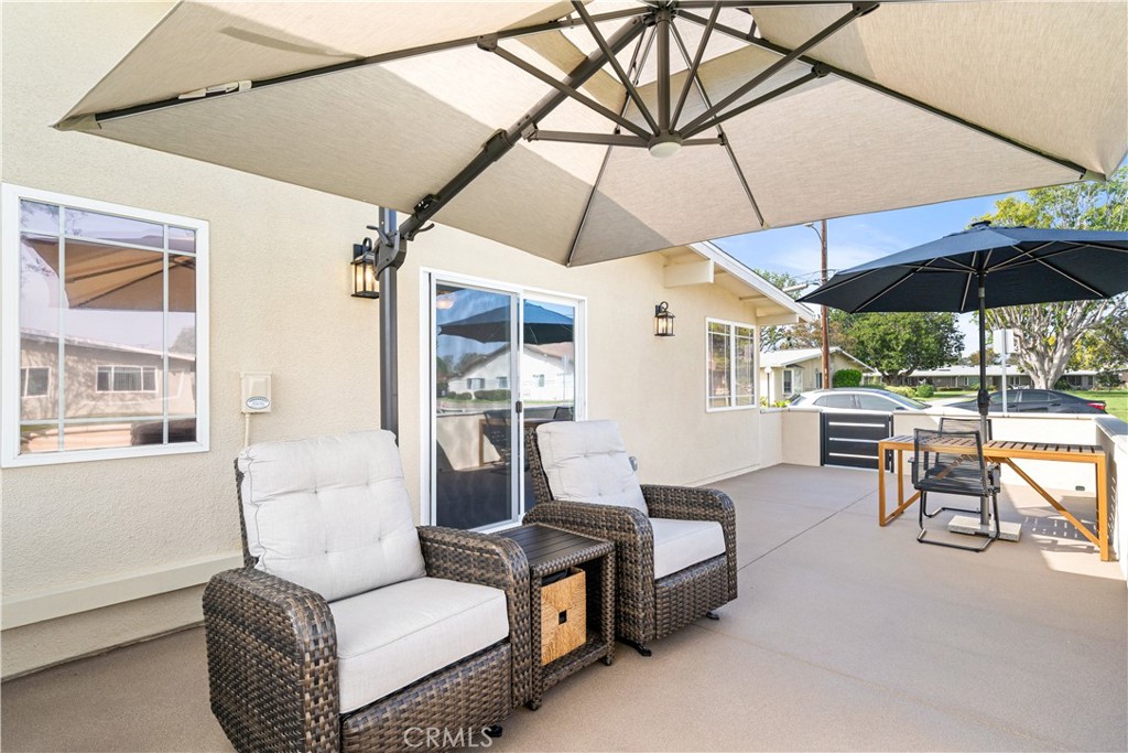 1560 1560 Interlachen Road M12-66L