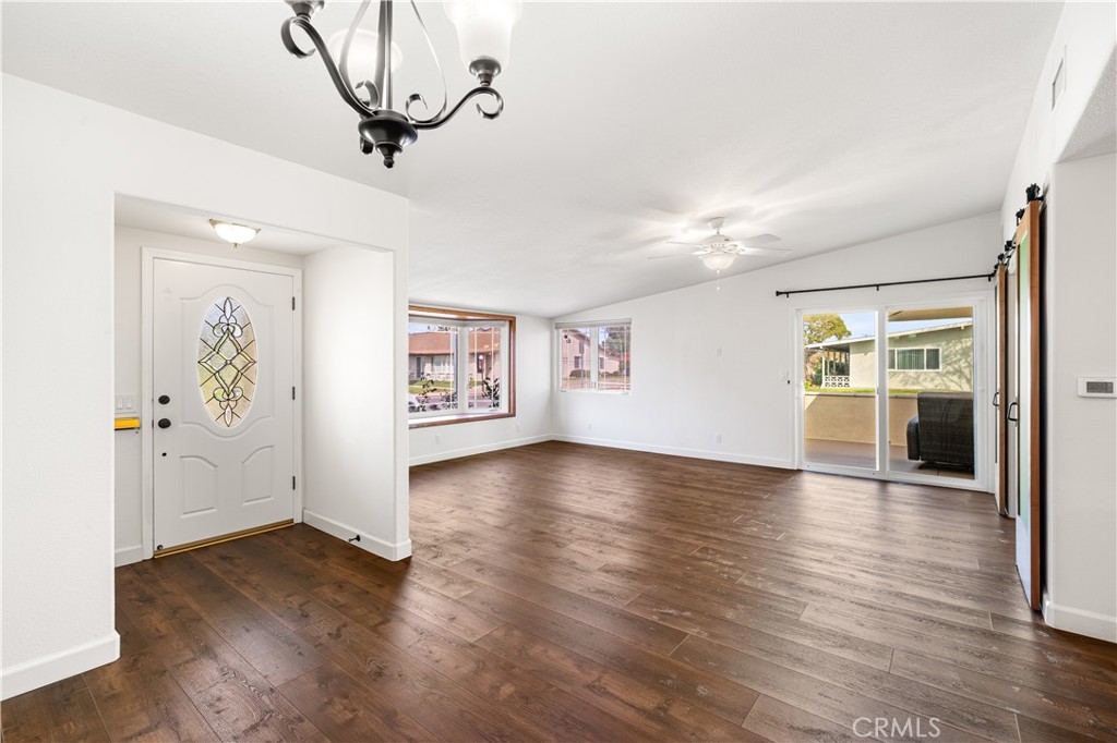 1560 1560 Interlachen Road M12-66L