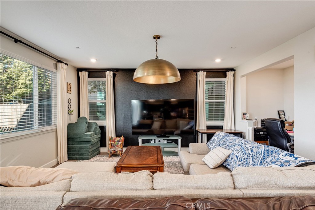 5041 Ellis Godfrey Dr