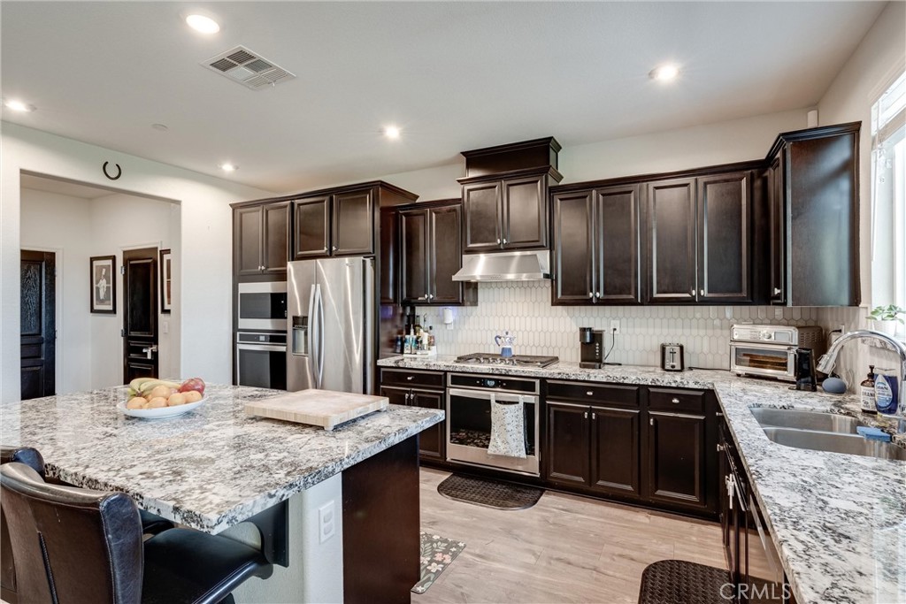 5041 Ellis Godfrey Dr