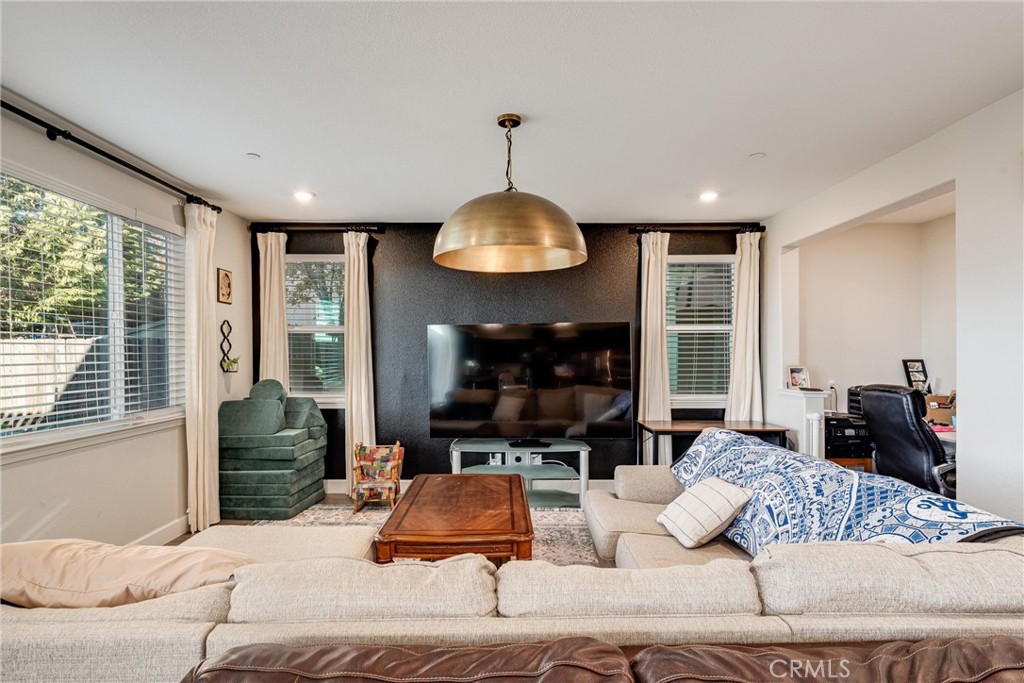 5041 Ellis Godfrey Dr